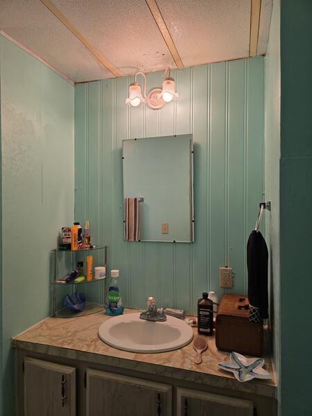 5506 Eugene Street a Zephyrhills, FL Mobile or Manufactured Home for Sale
